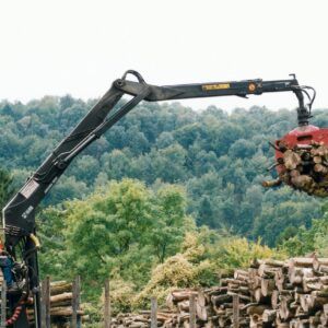 GRÚA FORESTAL JONSERED 1620Z