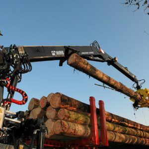 GRÚA FORESTAL JONSERED 2490S