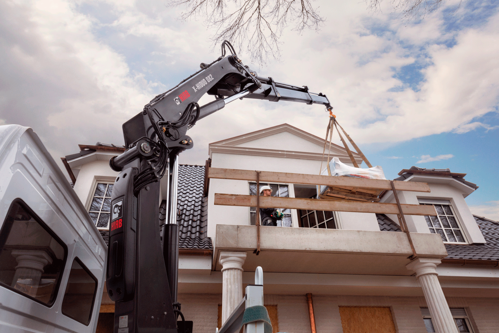 Grúa HIAB X-HIDUO 082