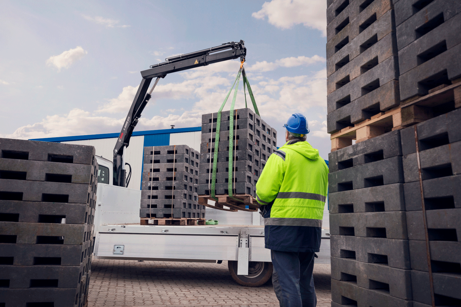 Grúa HIAB X-HIDUO 072
