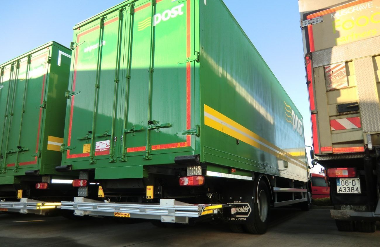 ESCOTILHAS ZEPRO ZD-150