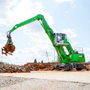 SENNEBOGEN 828 G: rendimiento y eficiencia en la manipulación de materiales